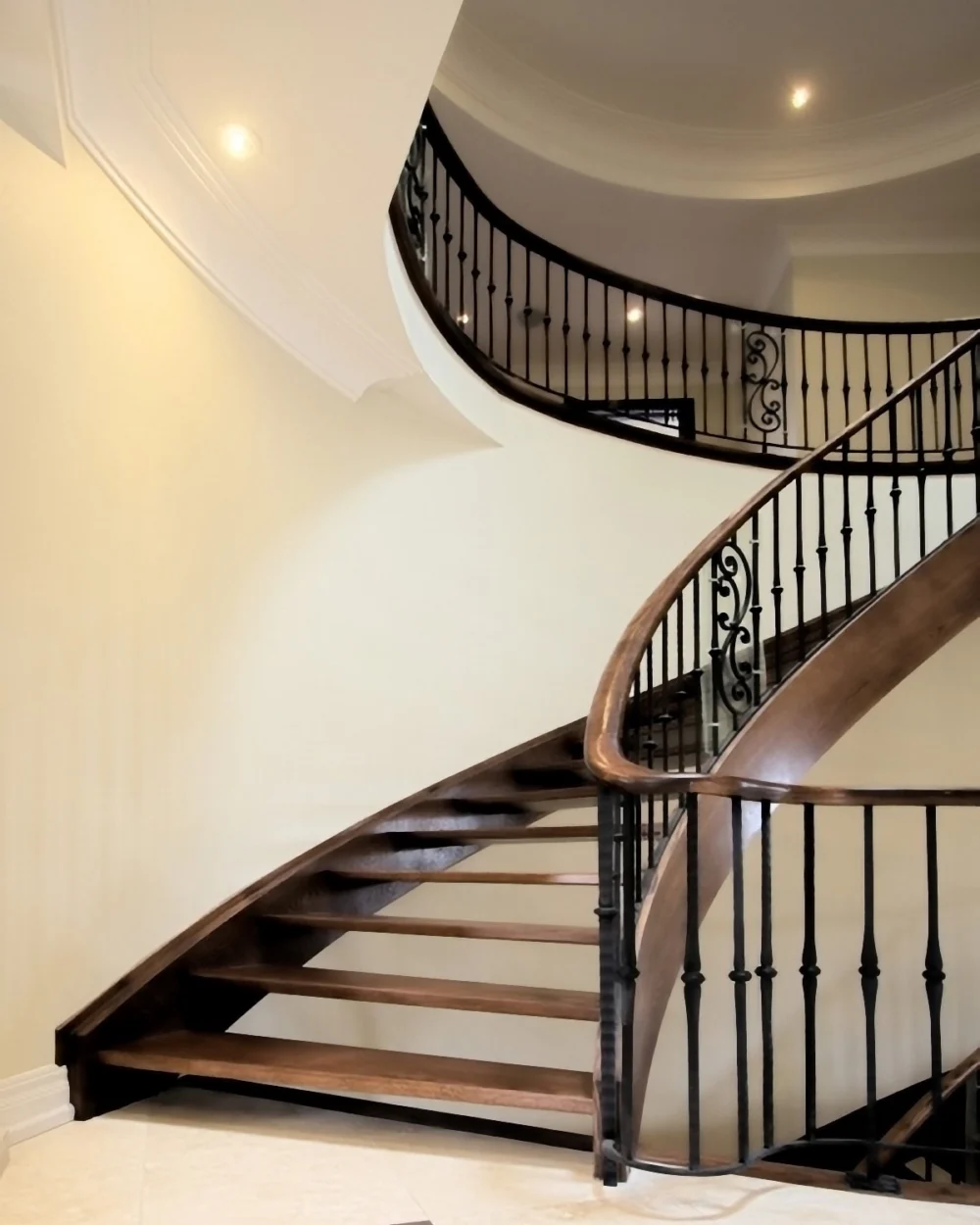 Holztreppe Nr. 17