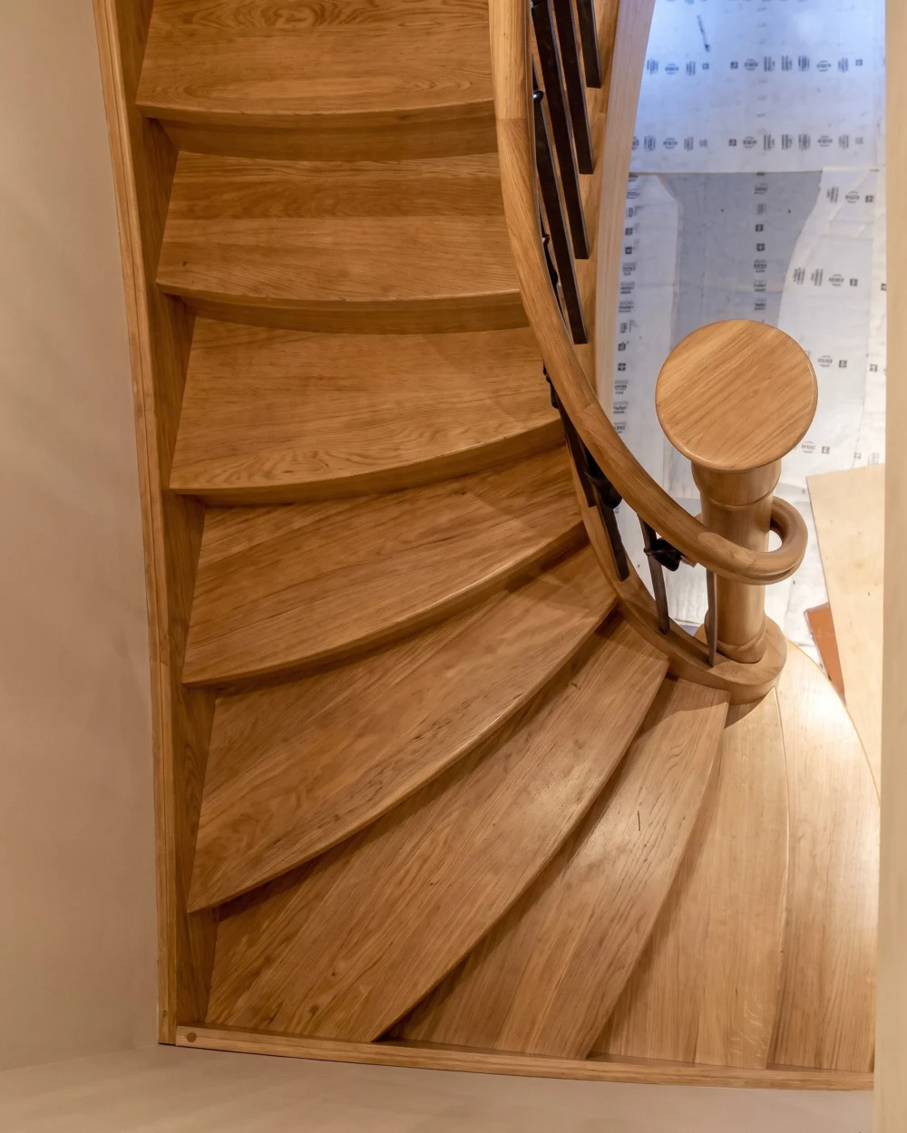 Holztreppe Nr. 48
