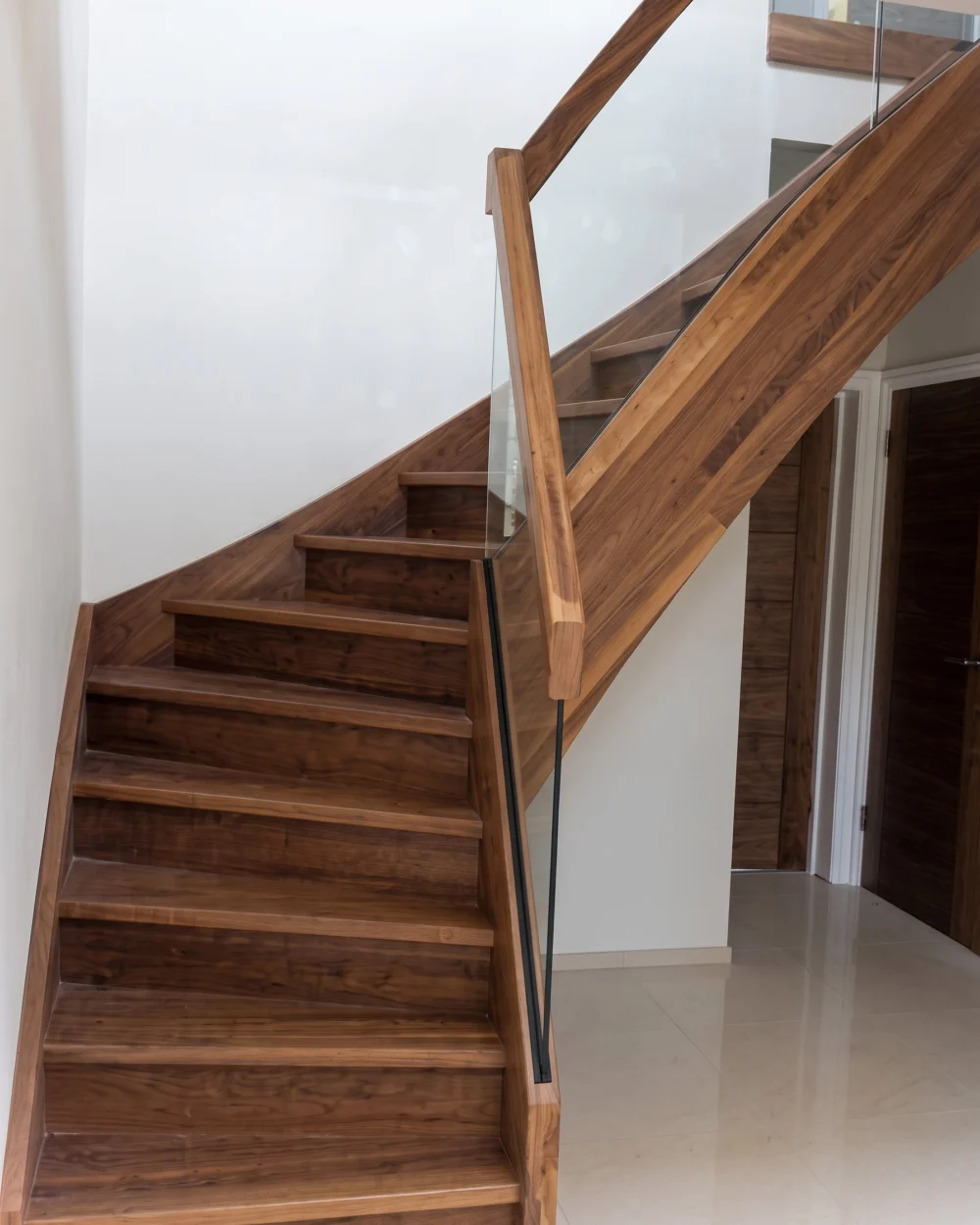 Holztreppe Nr. 49