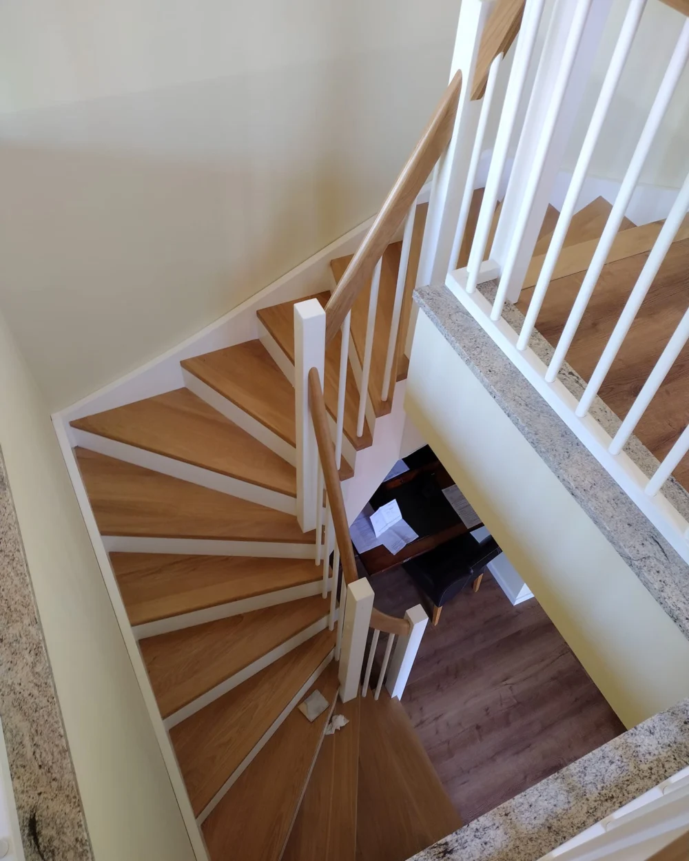 Holztreppe Nr. 71
